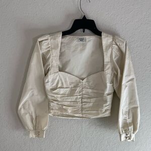 Aritzia Sunday Best Cream Giselle Petal Cropped Top Size 4